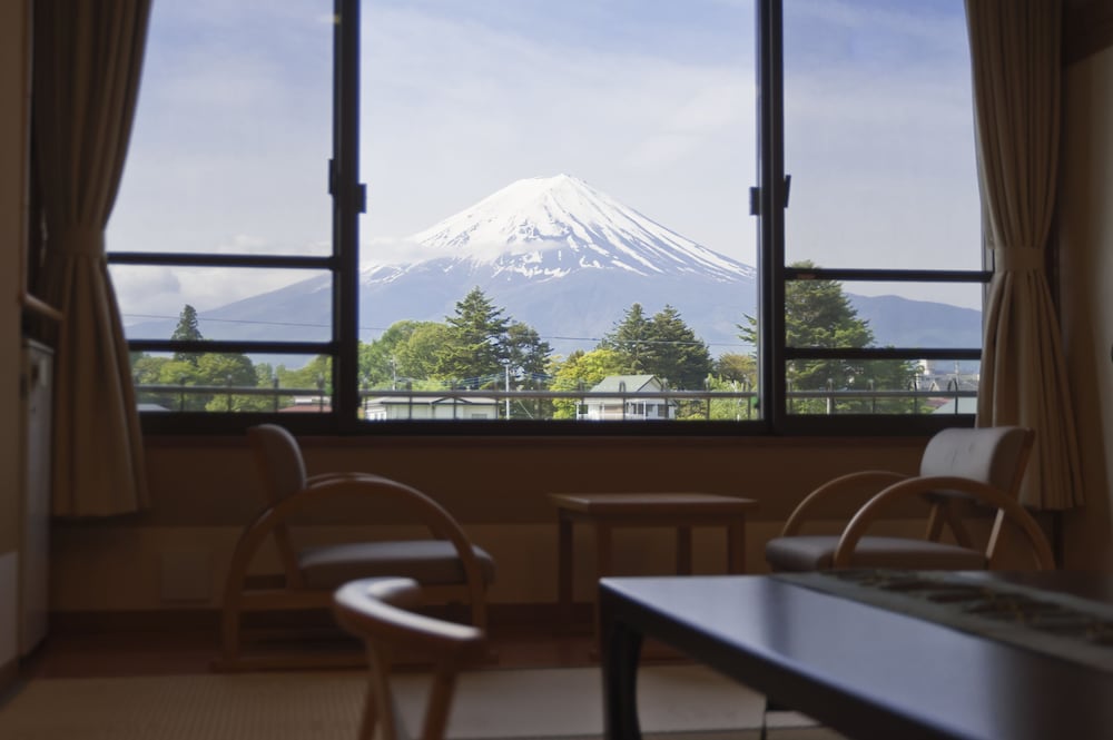 Фото Ooike Hotel