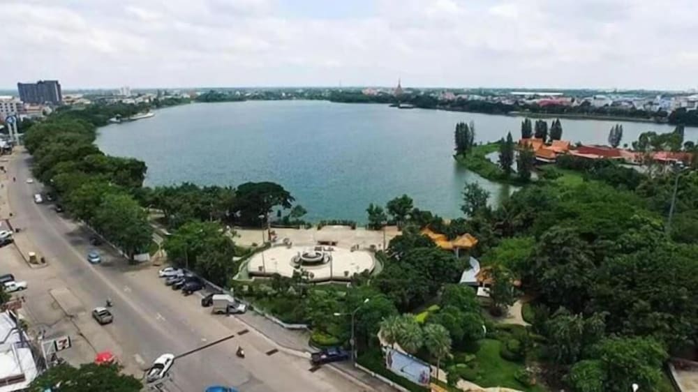 Фото Ingtara Hotel