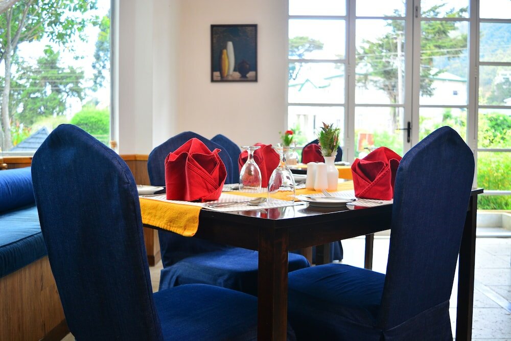 Фото Unique Cottages