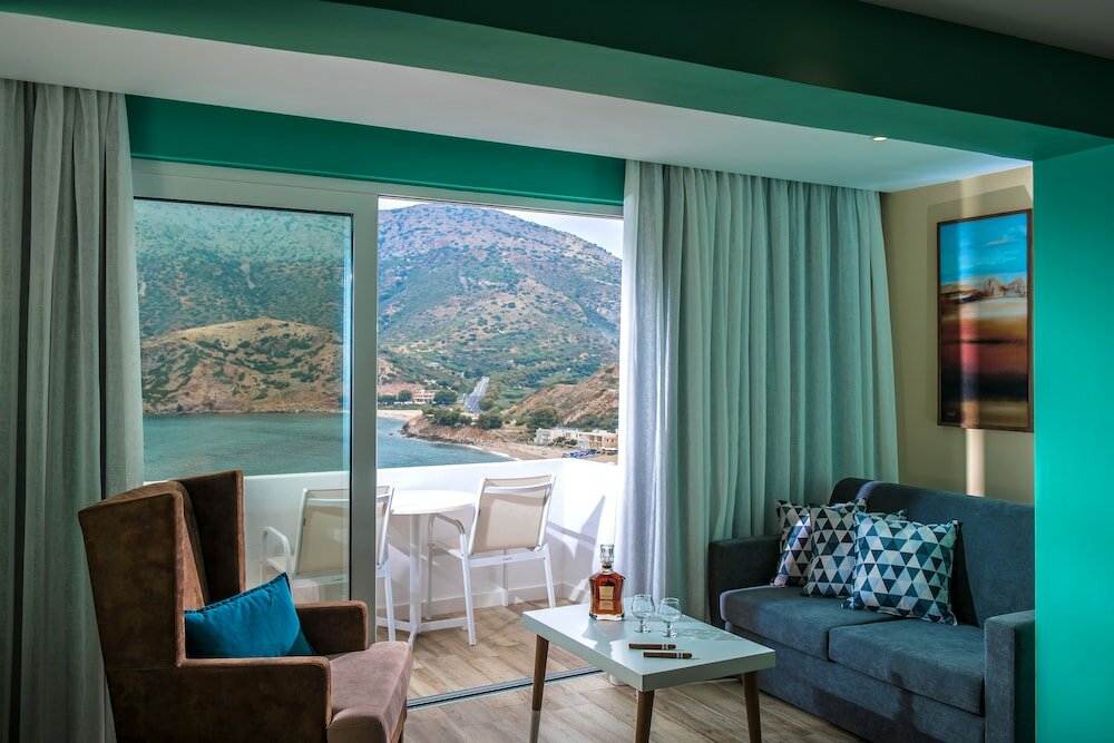 Фото 131483976190