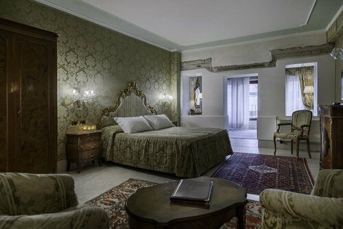 Внешний вид отеля Hotel Al Ponte Antico в Венеции, фото 3