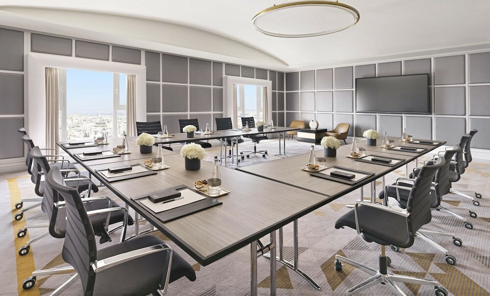 Фото Four Seasons Hotel Amman