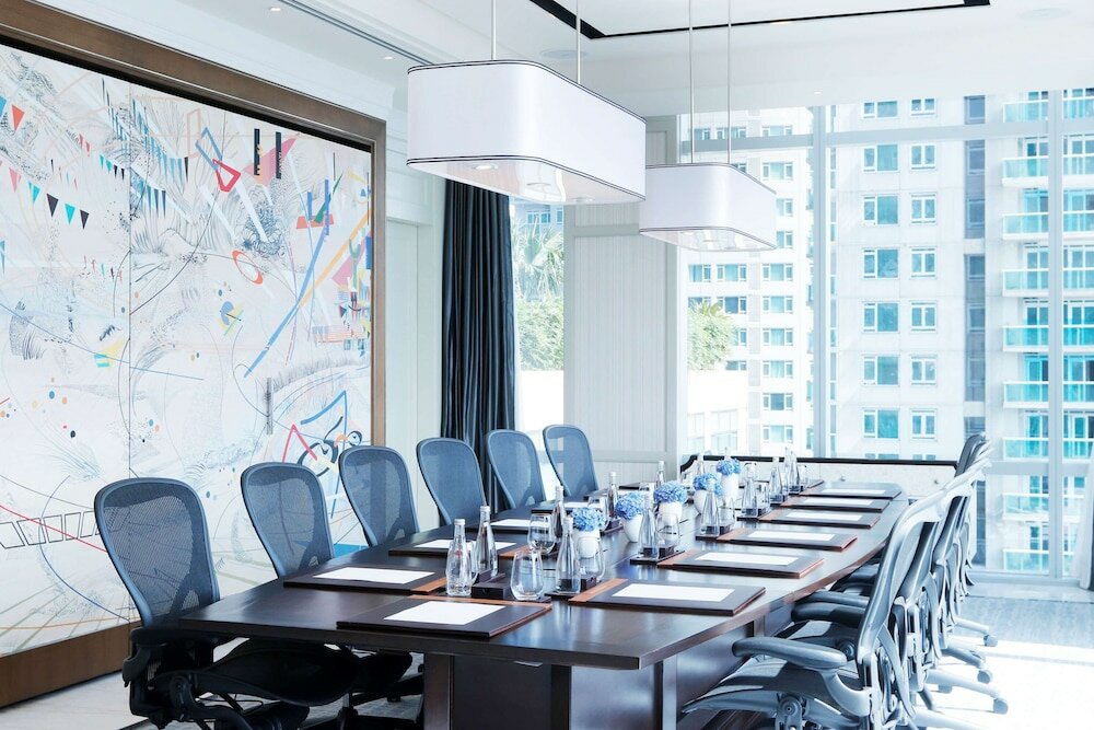 Фото Raffles Makati