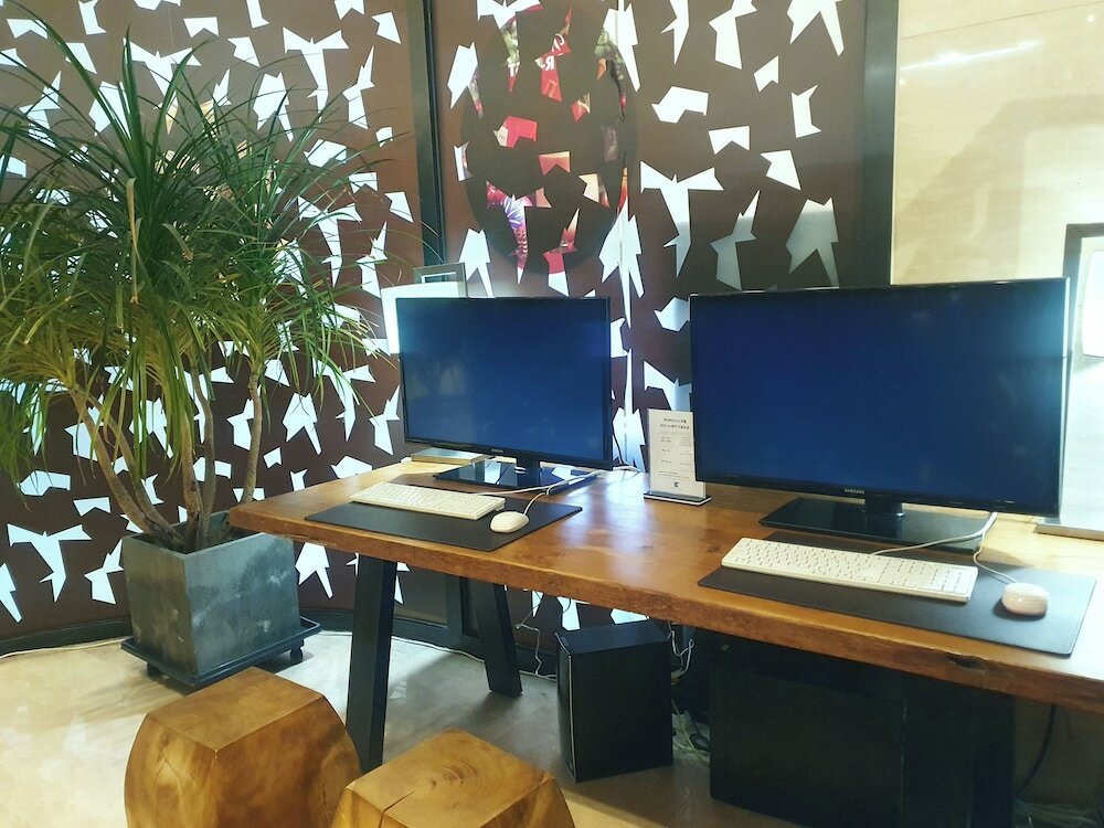 Фото Busan Business Hotel