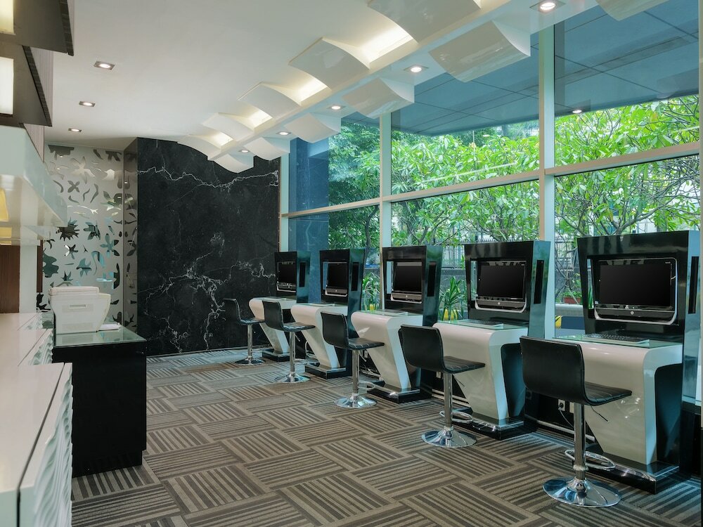 Фото Manhattan Hotel Jakarta