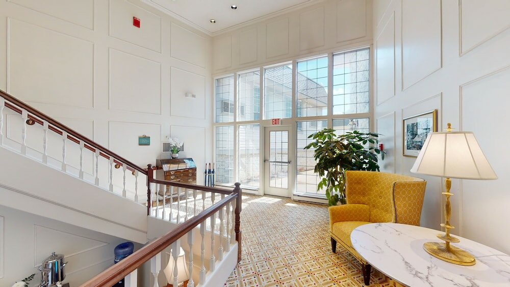 Фото The Farmington Inn & Suites