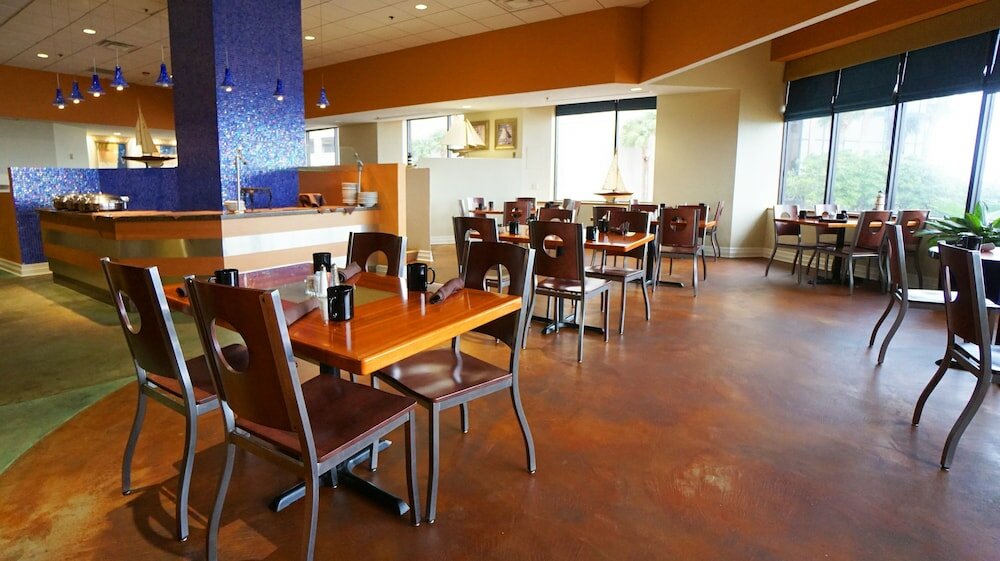 Фото Holiday Inn Corpus Christi Downtown Marina