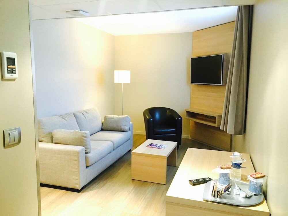 Фото Best Western Bourgoin Jallieu