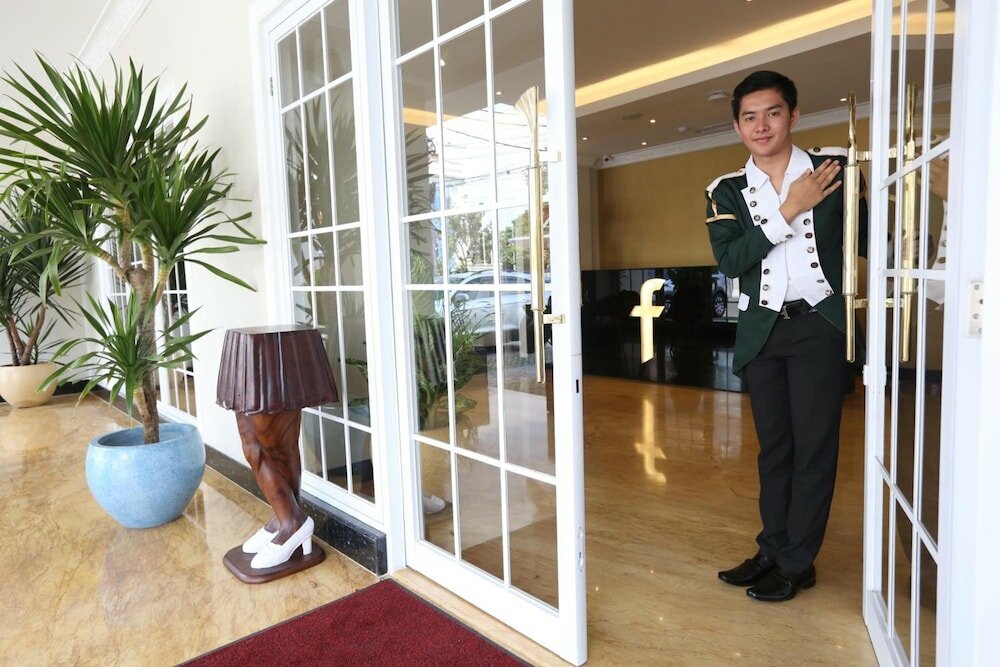 Фото F Hotel Jakarta