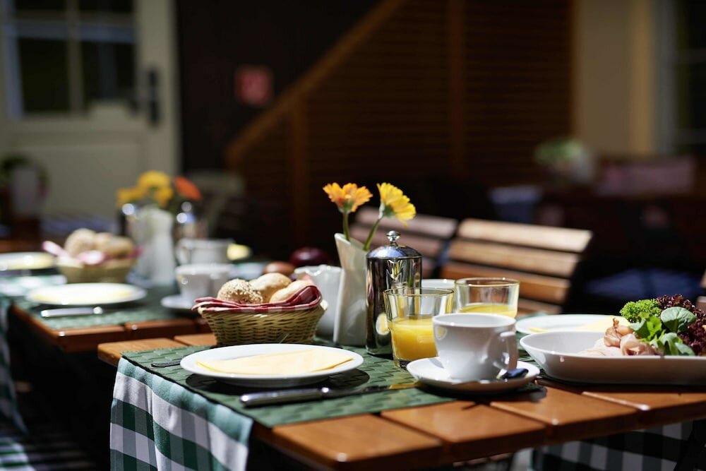 Фото Hotel Zur Alten Brücke