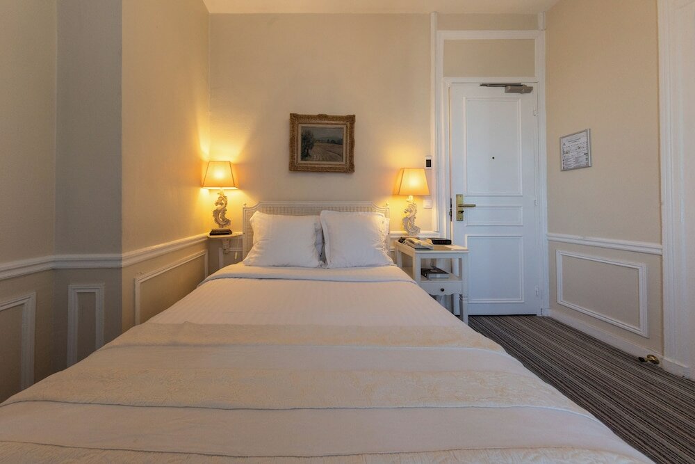 Фото Pavillon Henri IV