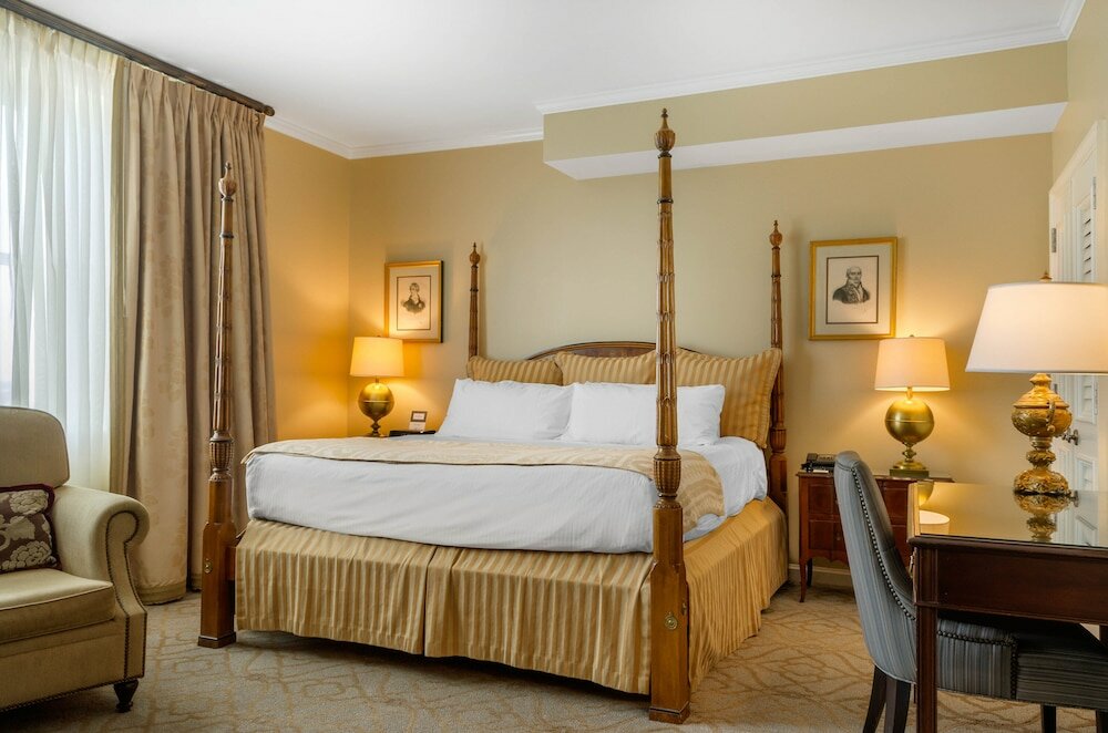 Фото Omni Royal Orleans Hotel