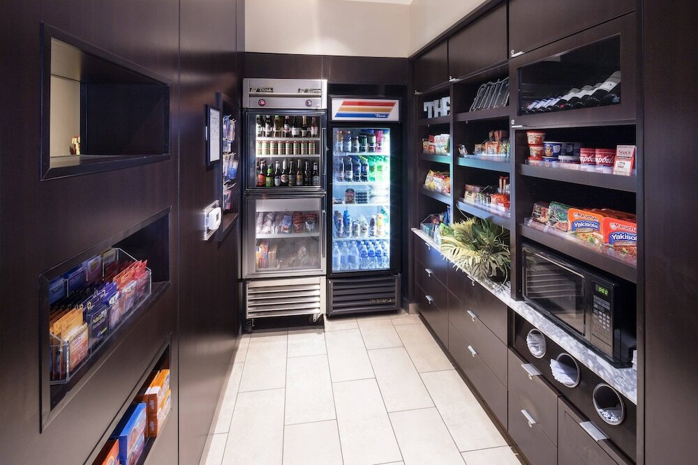 Фото Courtyard Phoenix Chandler/Fashion Center