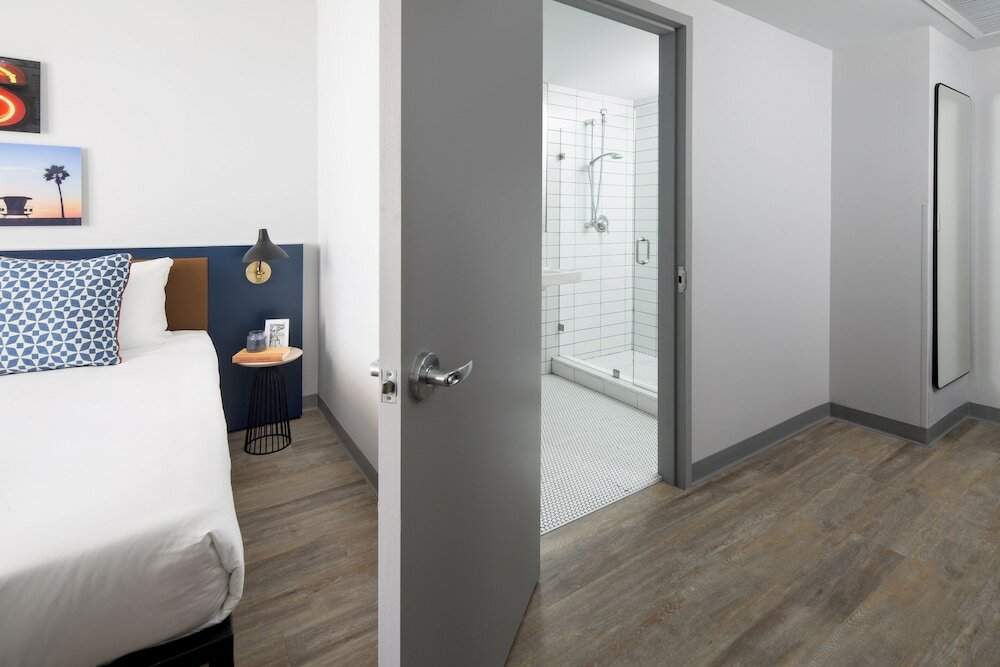 Фото Generator Miami