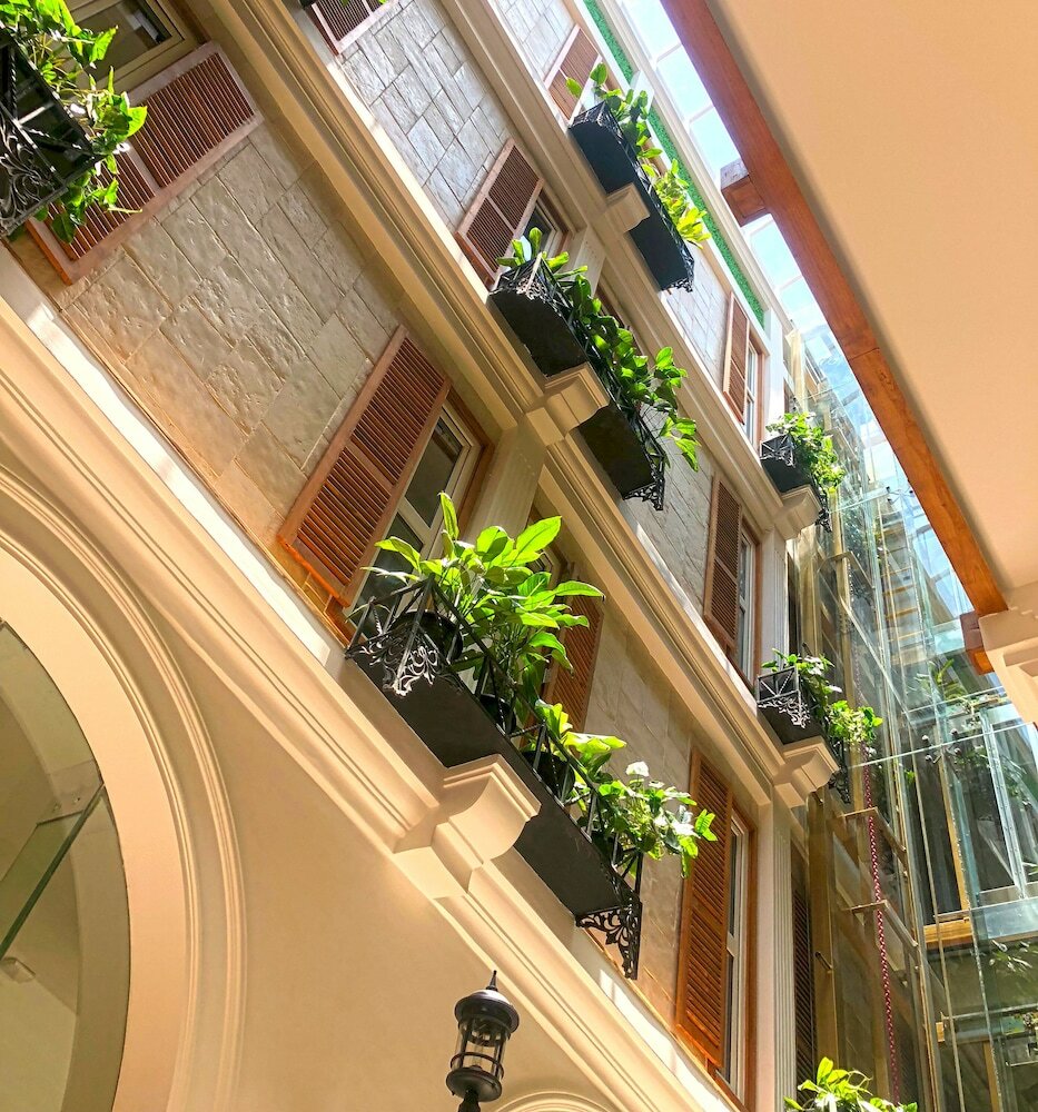 Фото The Radh Hotel