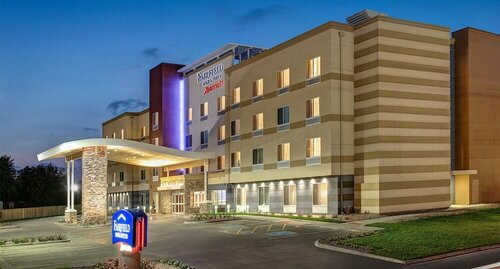 Гостиница Fairfield Inn & Suites by Marriott Birmingham Downtown в Бирмингеме