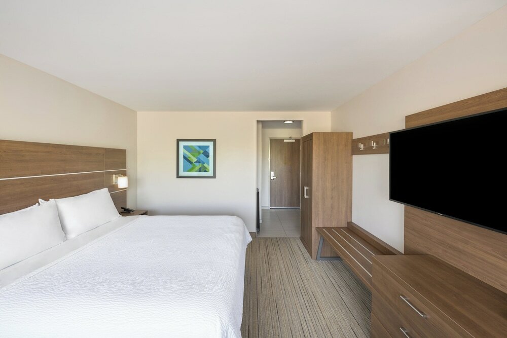 Фото Holiday Inn Express & Suites Phoenix East - Gilbert, an Ihg Hotel