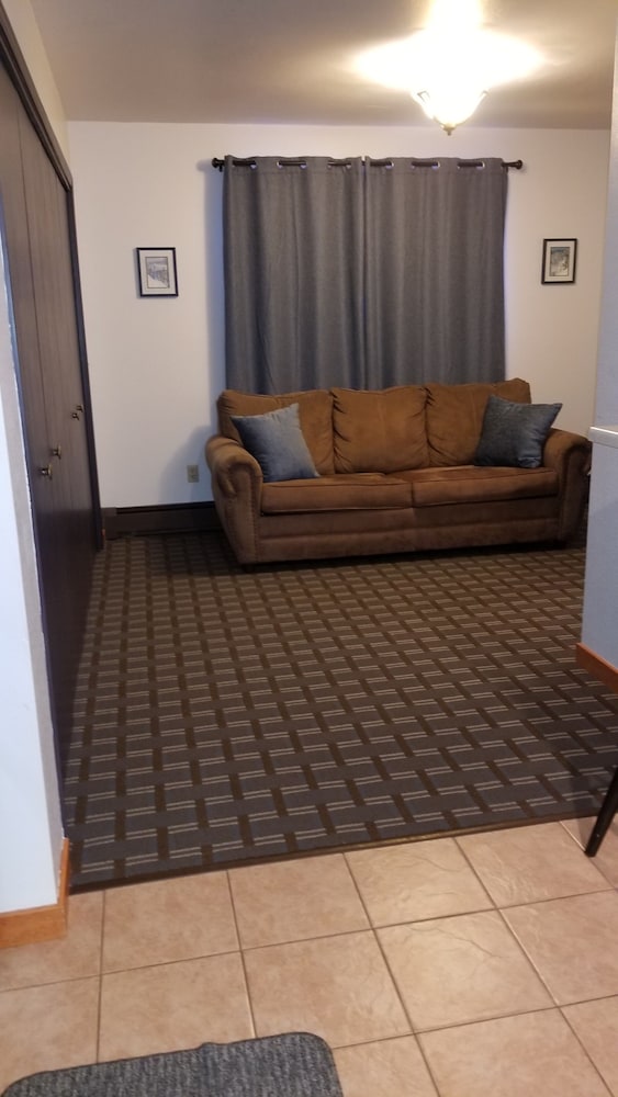 Фото Valley Hi Motel - Near Winter Park Visitor Center