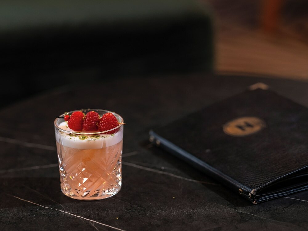 Фото Niepce Paris Hotel, Curio Collection by Hilton