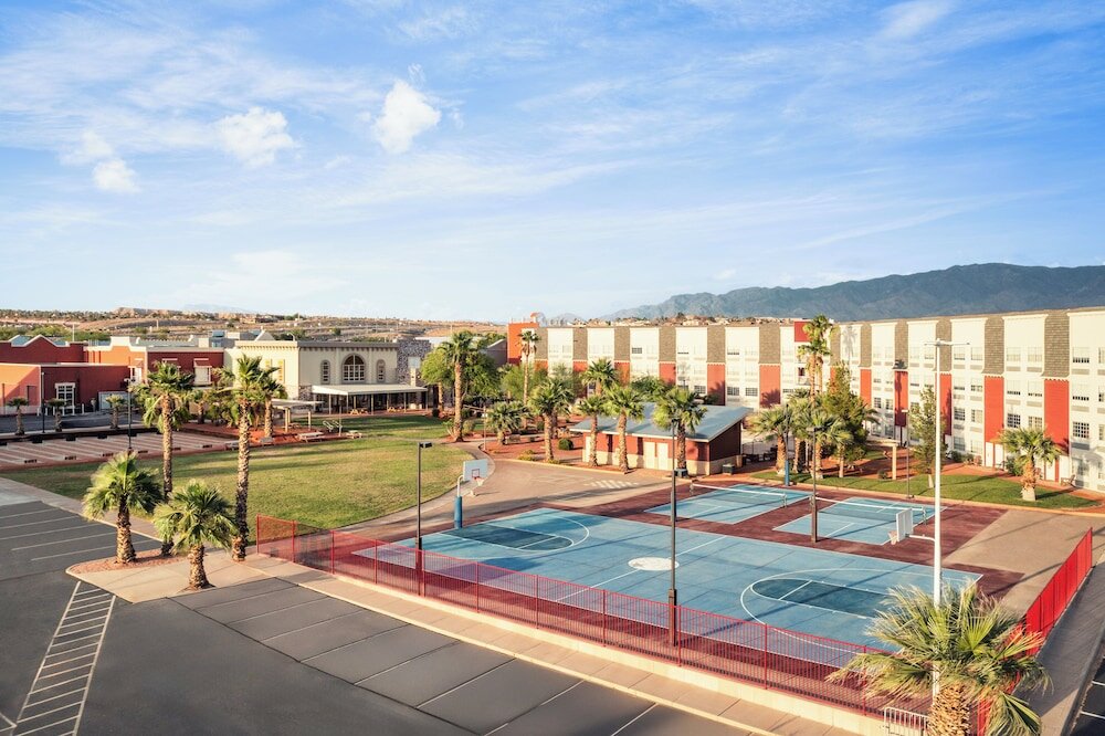 Фото Rising Star Sports Ranch Resort