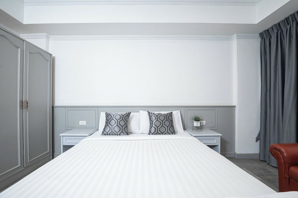 Фото Chaipat Hotel