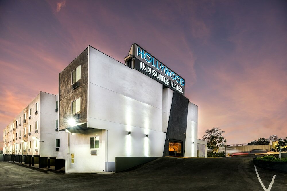 Фото Hollywood Inn Suites Hotel