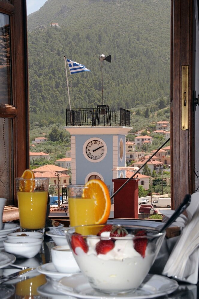 Фото Hatzipanayiotis