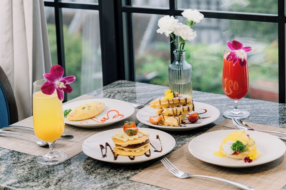 Фото Grand Hotel Du Lac Hanoi