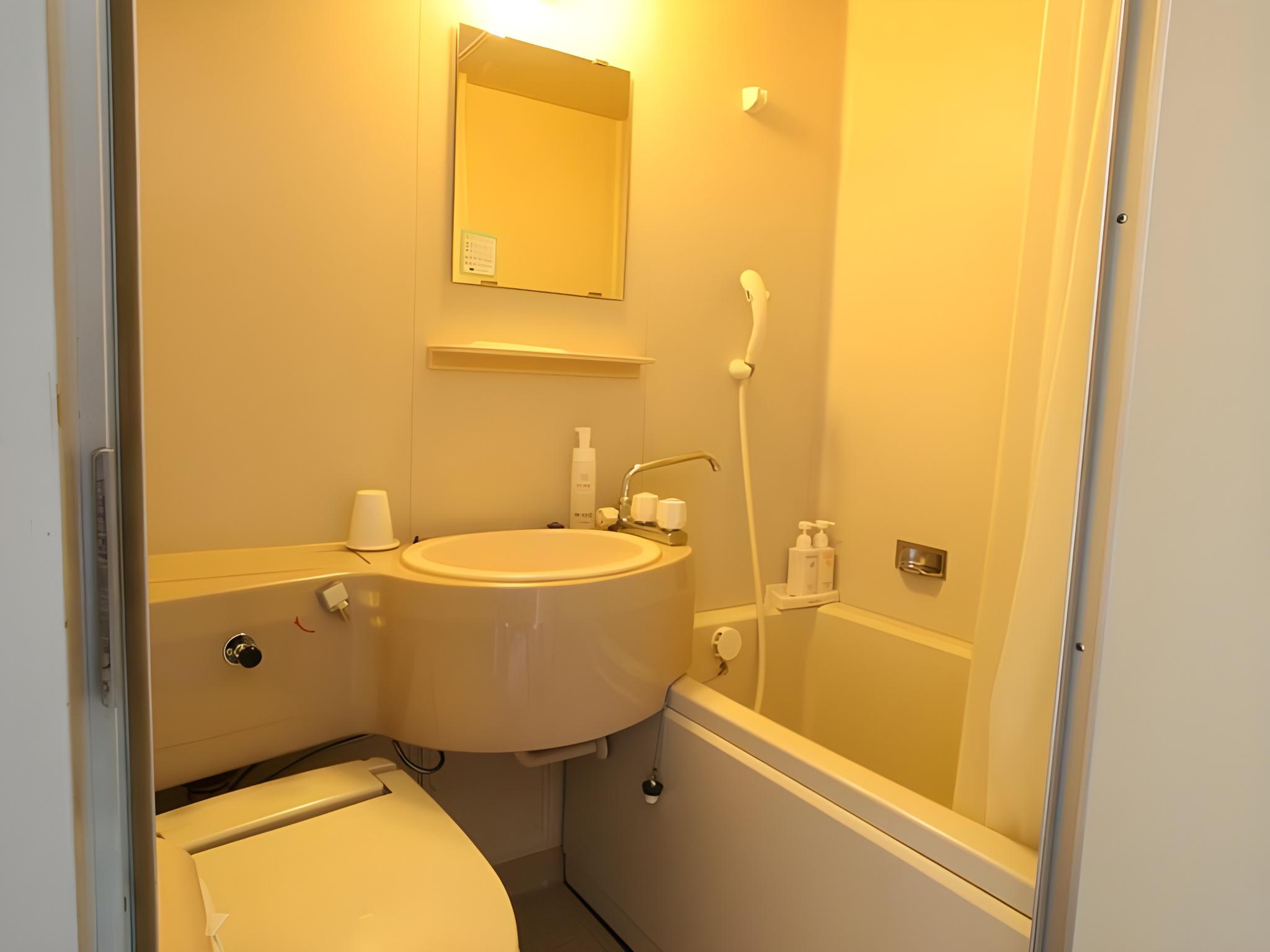 Фото Kenchomae Hotel Abis Matsuyama