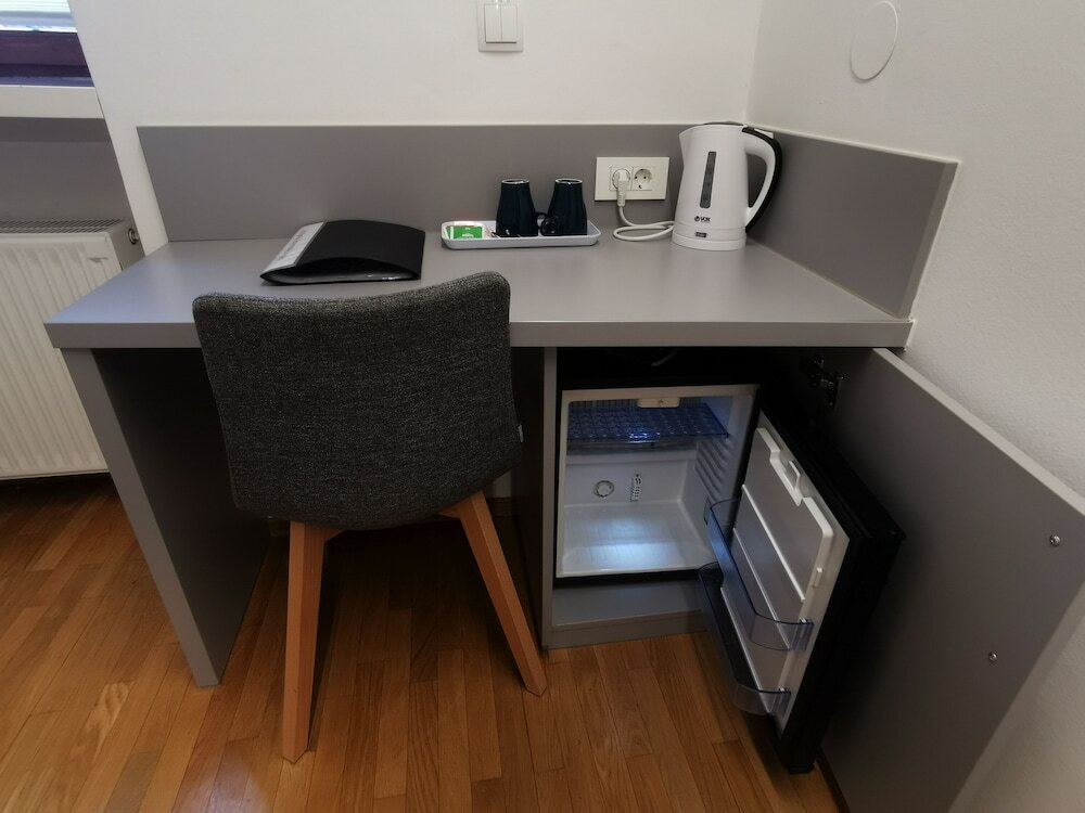 Фото Rooms Sincere 1830