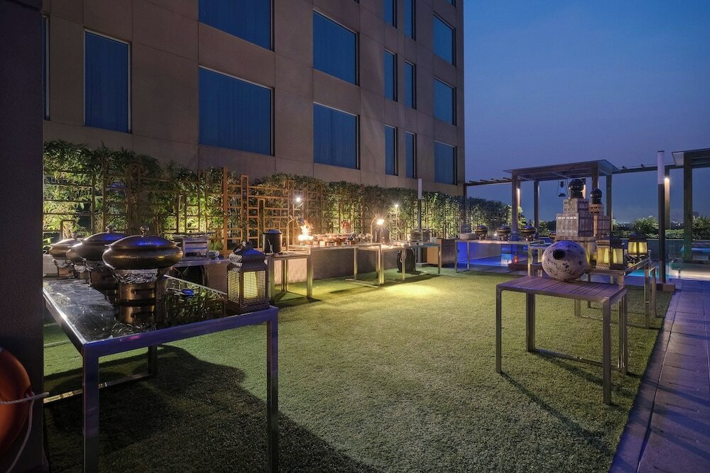 Фото Courtyard by Marriott Surat