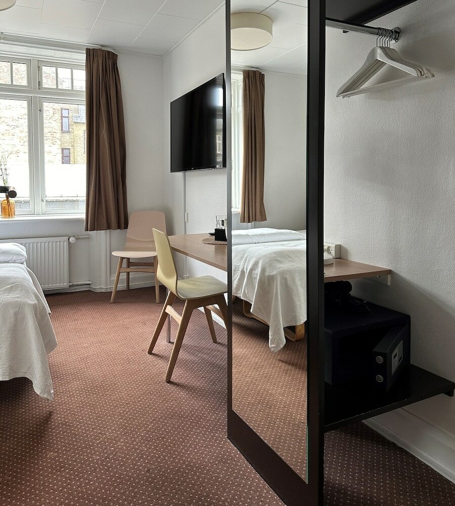 Фото Savoy Hotel