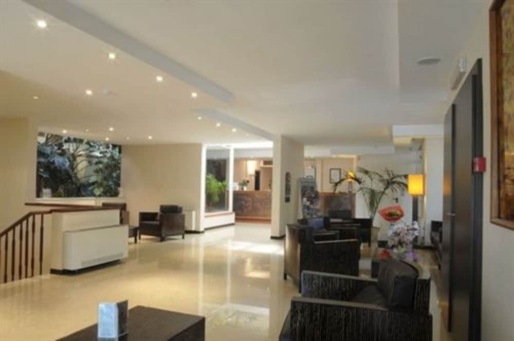 Фото Nyala Suite Hotel