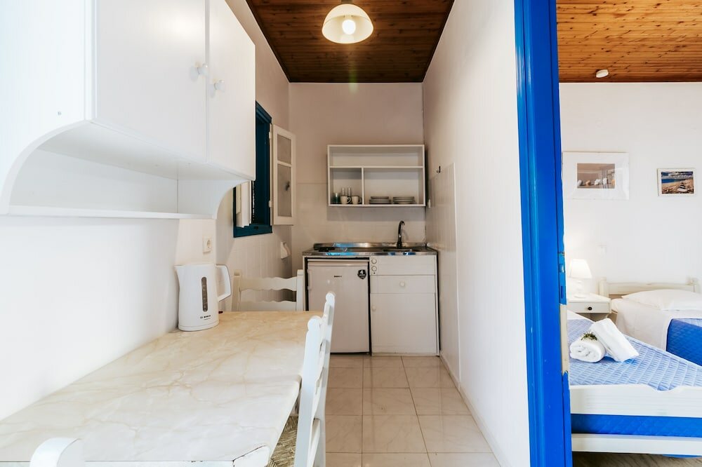 Фото Sunflower Apartments