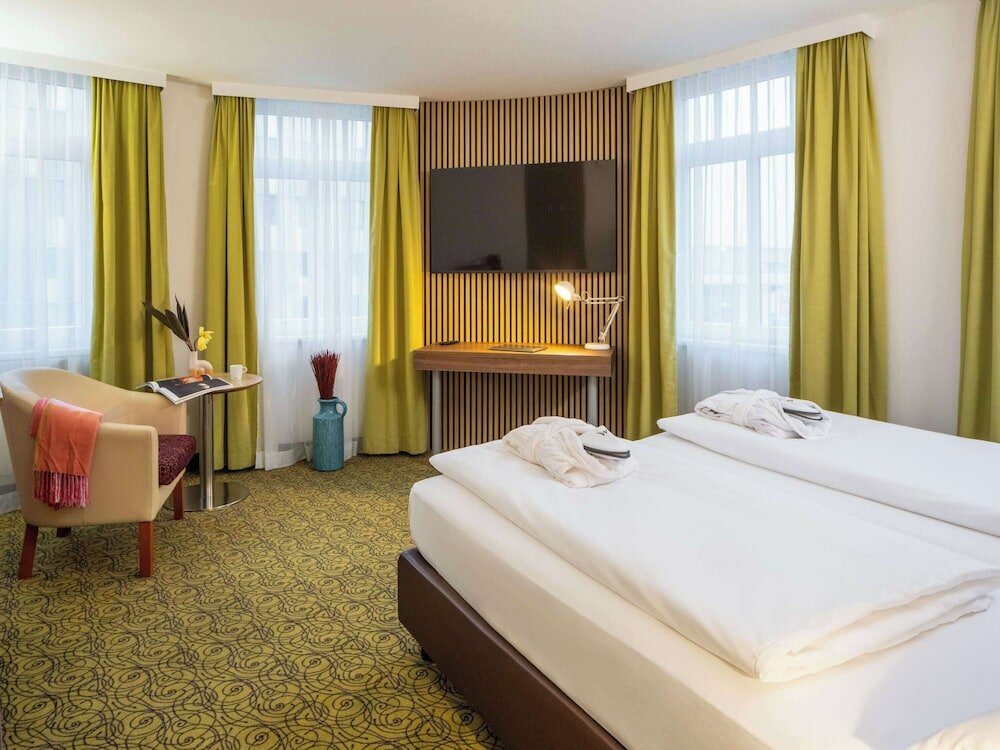 Фото Hotel Mercure Wien Westbahnhof