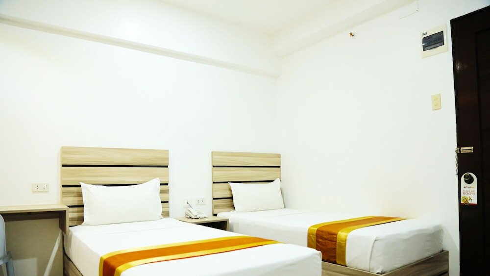 Фото Travelbee Fuente Inn