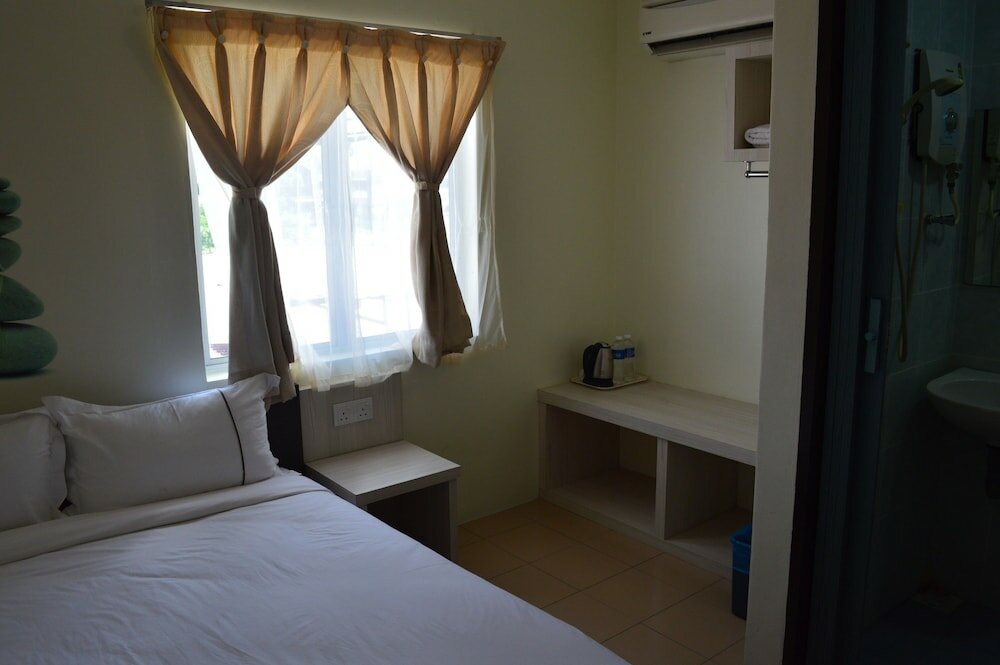 Фото Angsoka Hotel Teluk Intan