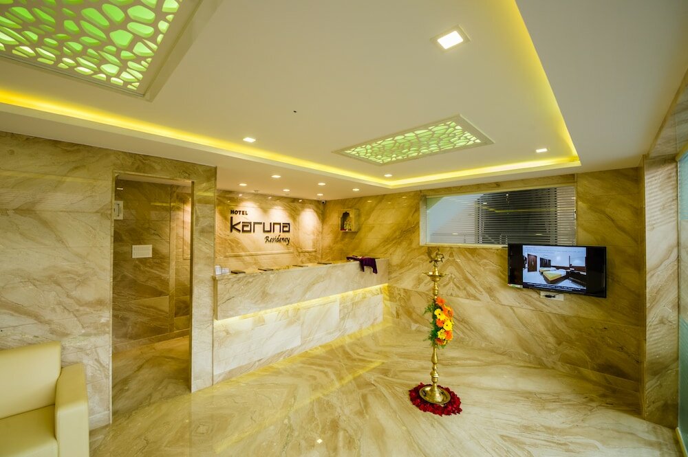 Фото Hotel Karuna Residency