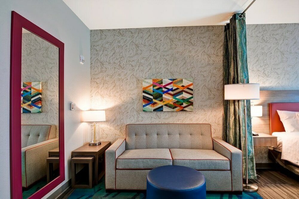 Фото Home2 Suites by Hilton Denver Northfield