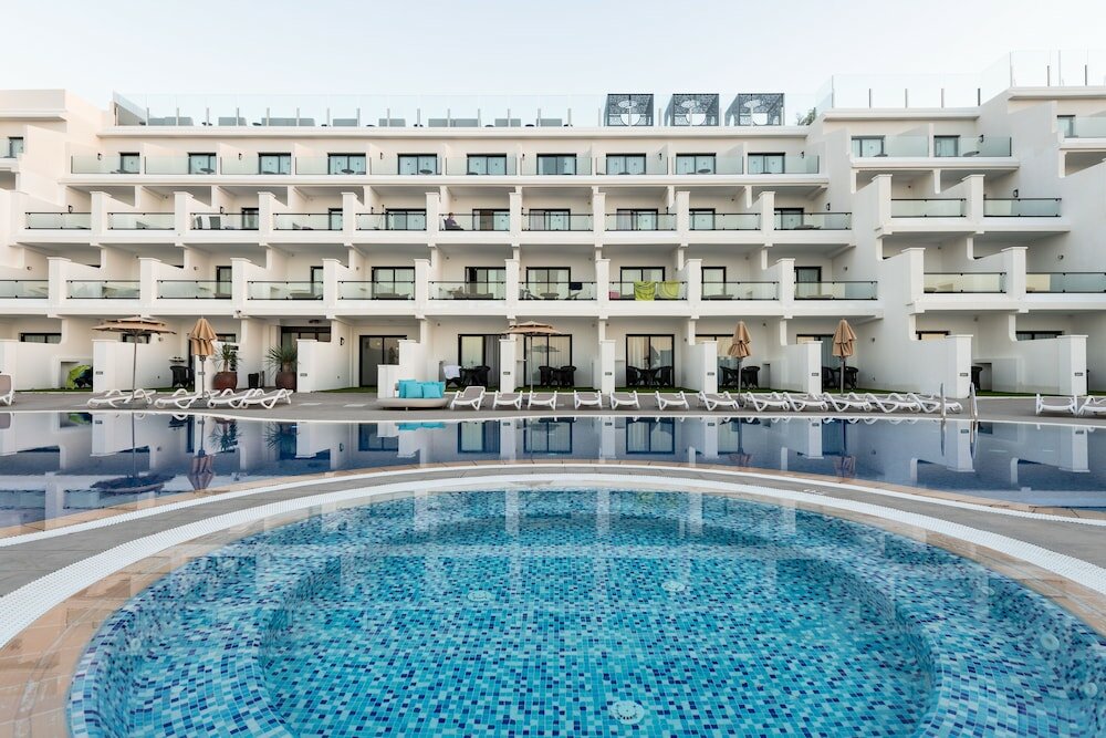 Фото Occidental Roca Negra