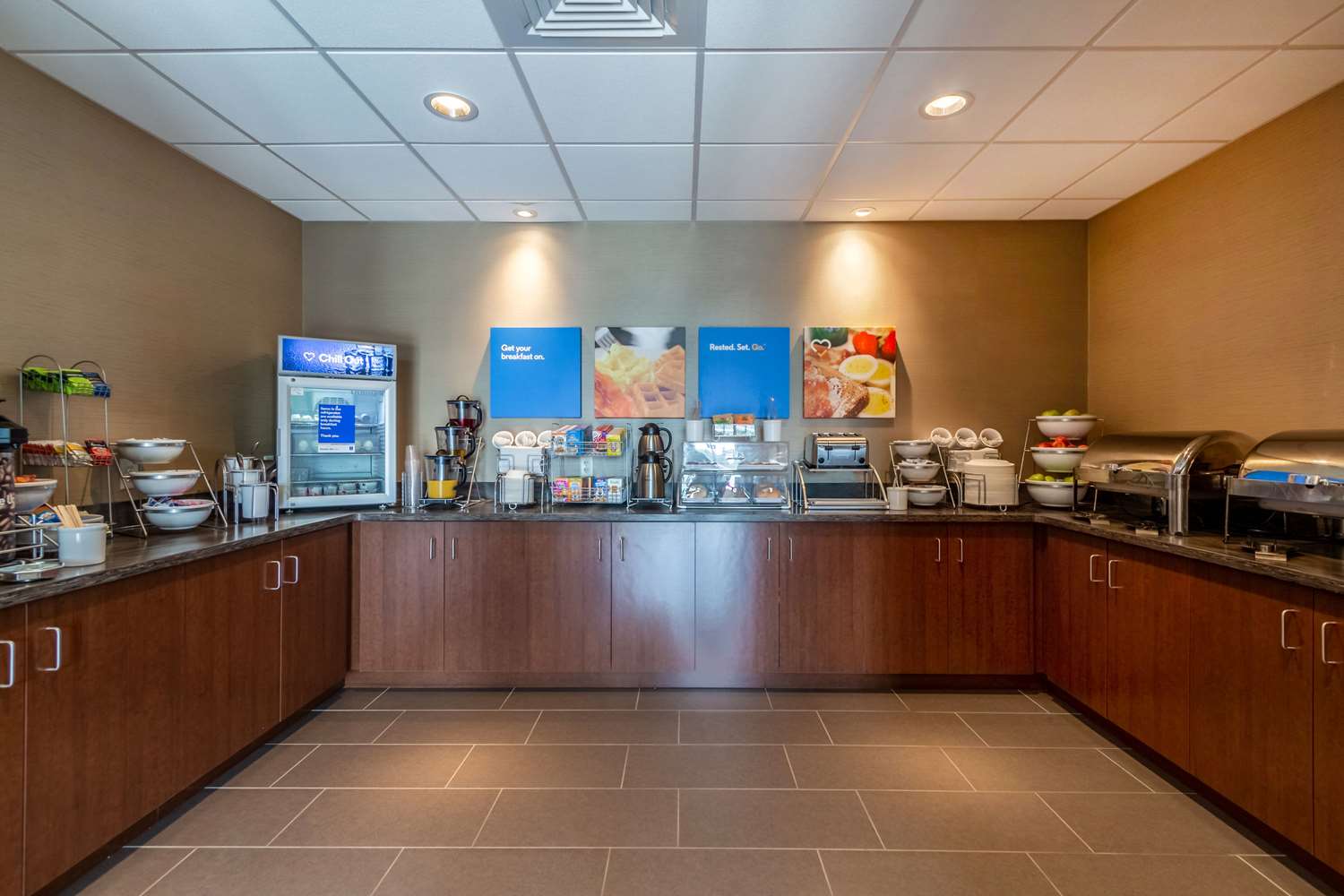 Фото Comfort Inn & Suites – Harrisburg Airport – Hershey South