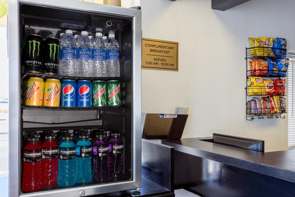 Фото Knights Inn Mesa