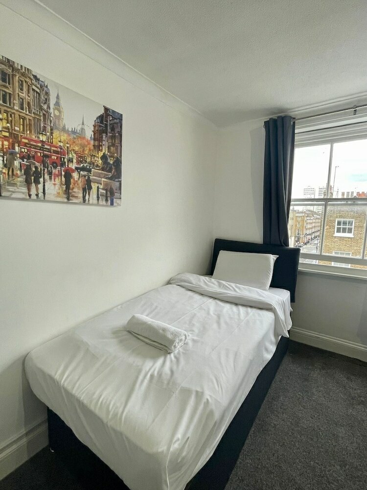 Фото Marylebone - Crawford Street apartments by Flying Butler