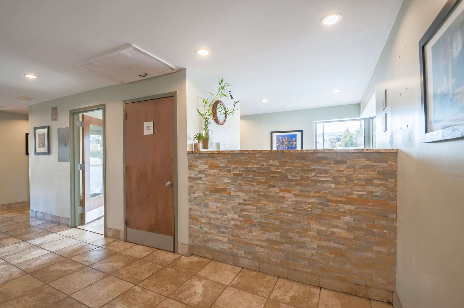 Фото Econo Lodge