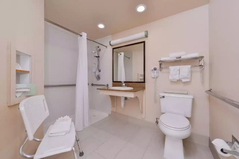 Фото Hotel Nova Sfo by FairBridge