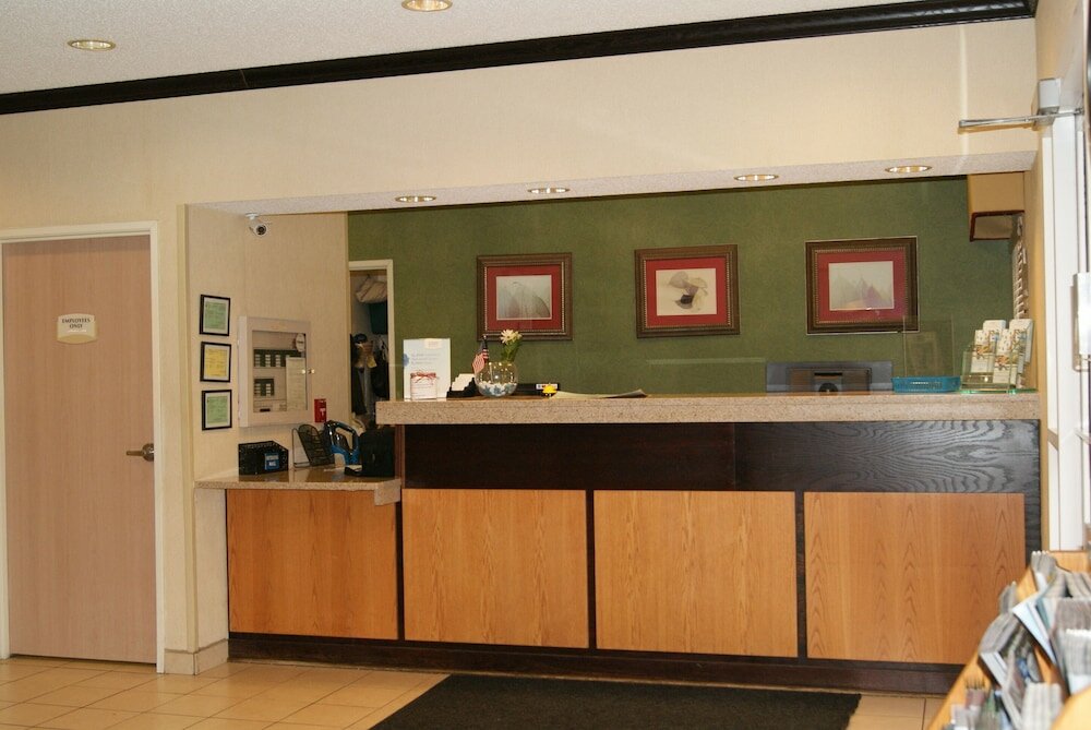 Фото Baymont by Wyndham Coon Rapids