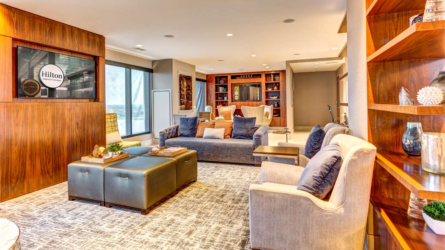 Фото Hilton Norfolk The Main