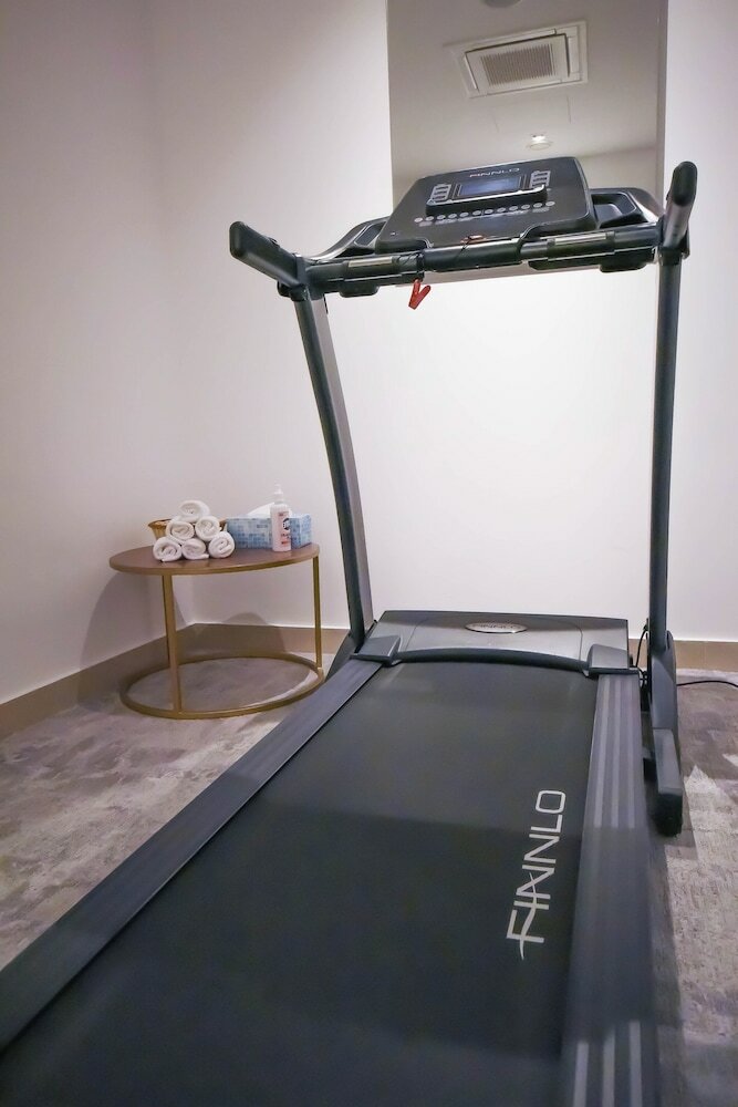 Фото Central Point Hotel