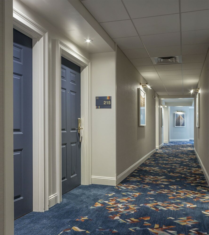 Фото Portland Harbor Hotel