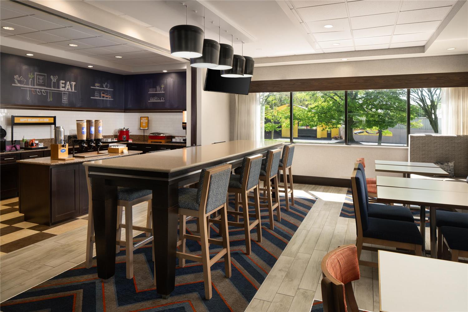 Фото Hampton Inn Chambersburg